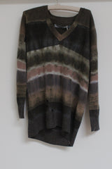 v-neck tie-dye sweater