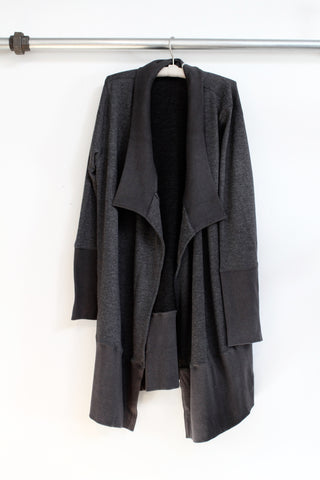 vada cardigan sweatshirt
