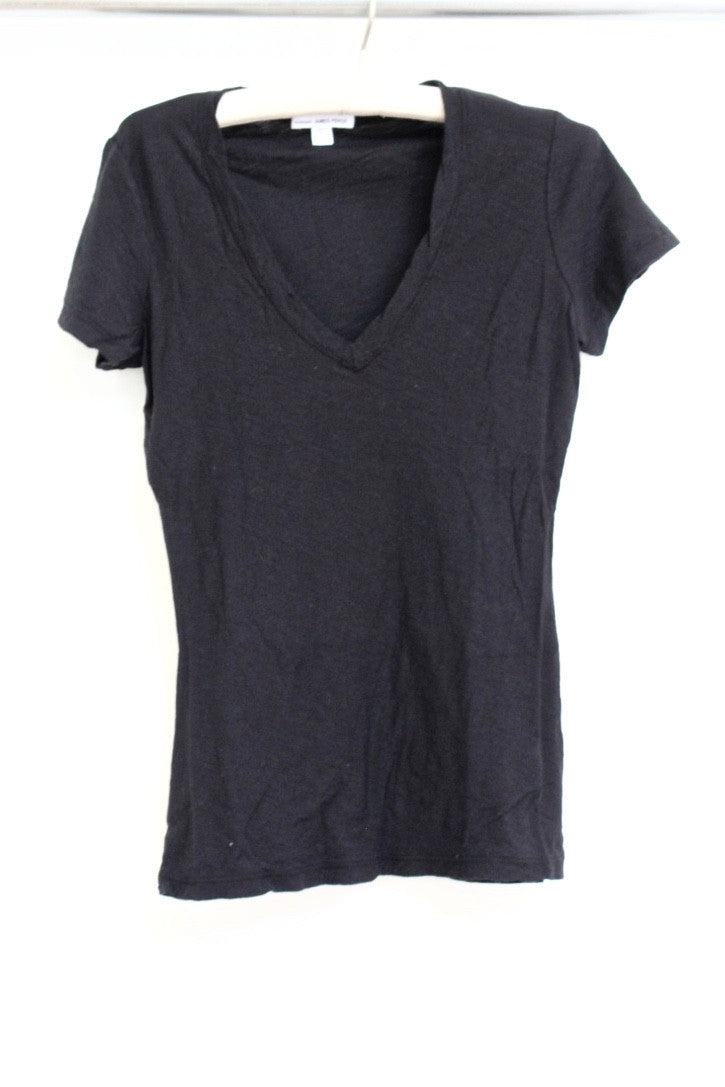 v-neck with reverse binding - black