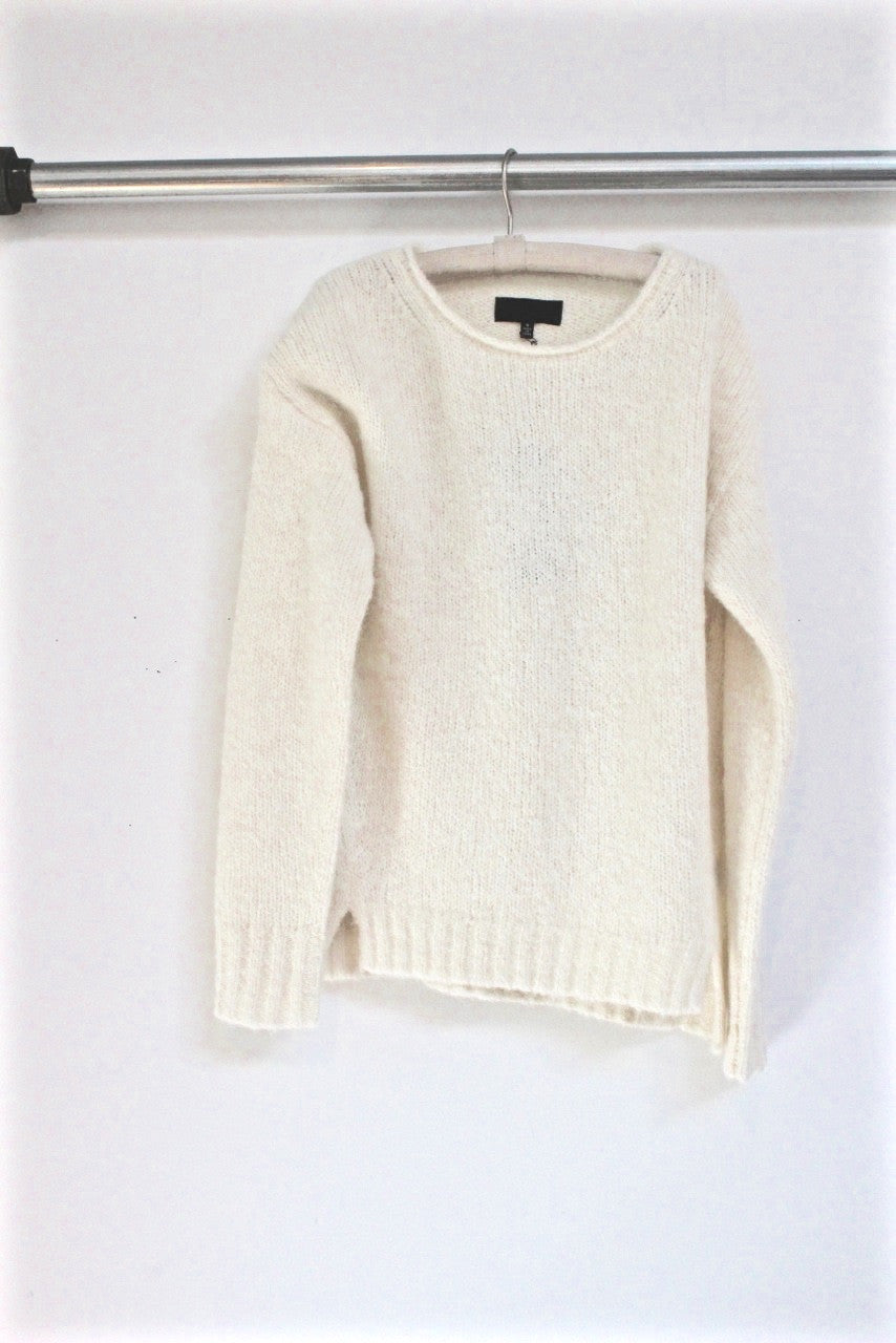 oversized pullover - ivory