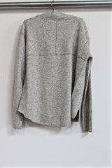 mockneck pullover