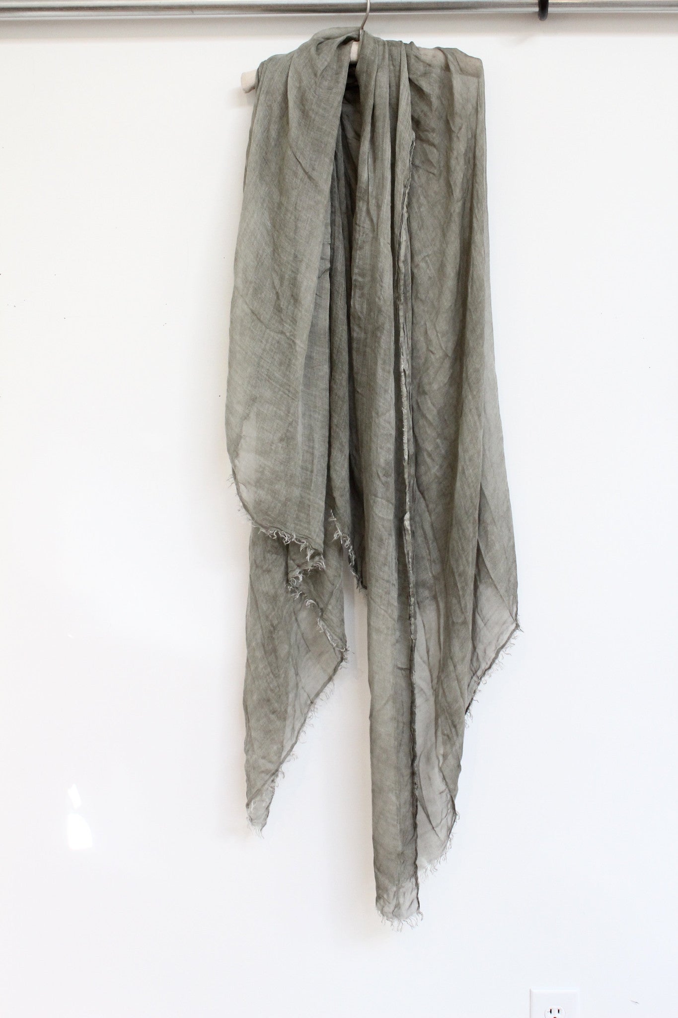 tobia scarf