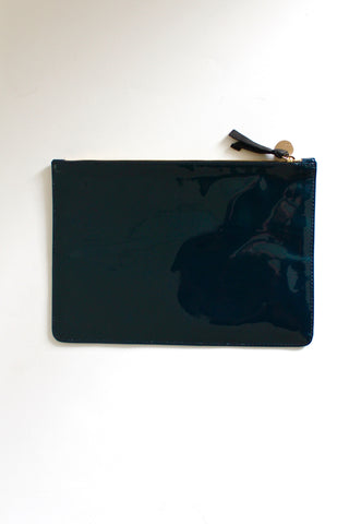 margot flat clutch - bottle blue