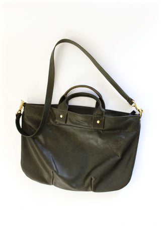 messenger bag - olive
