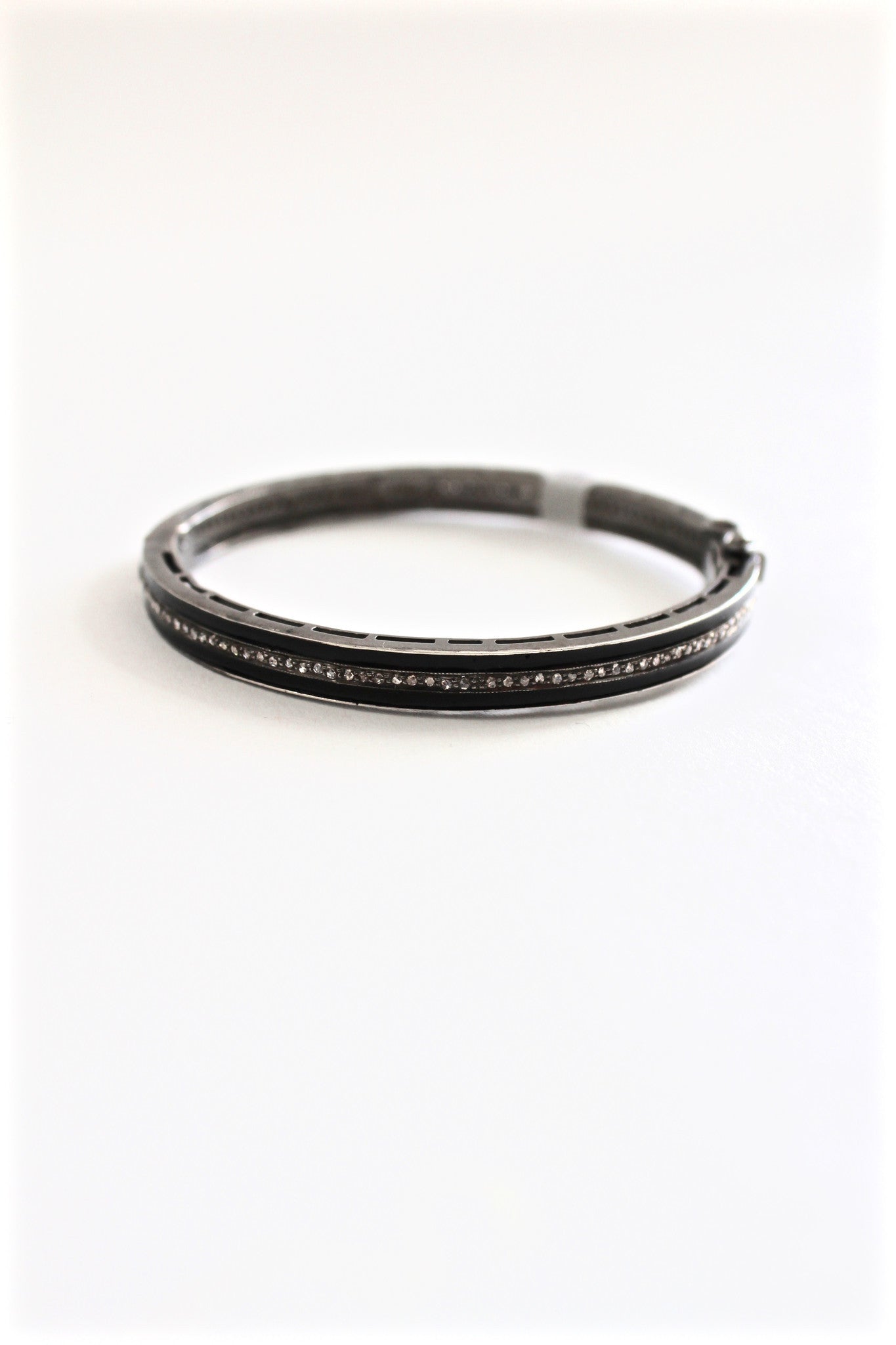ceramic bracelet with diamond inlay - black