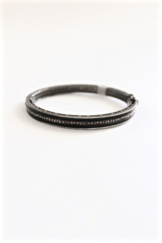 ceramic bracelet with diamond inlay - black